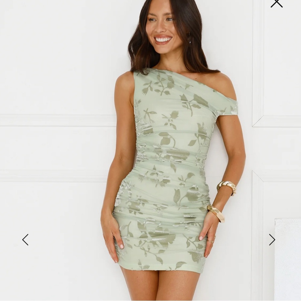 Hello Molly VELVET VIBES OFF SHOULDER MINI DRESS Sage Sz L